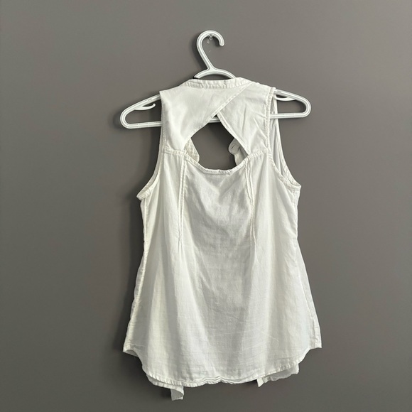 DKNY Jeans Petite Small White Sleeveless Cotton Button Down Blouse - Picture 8 of 13